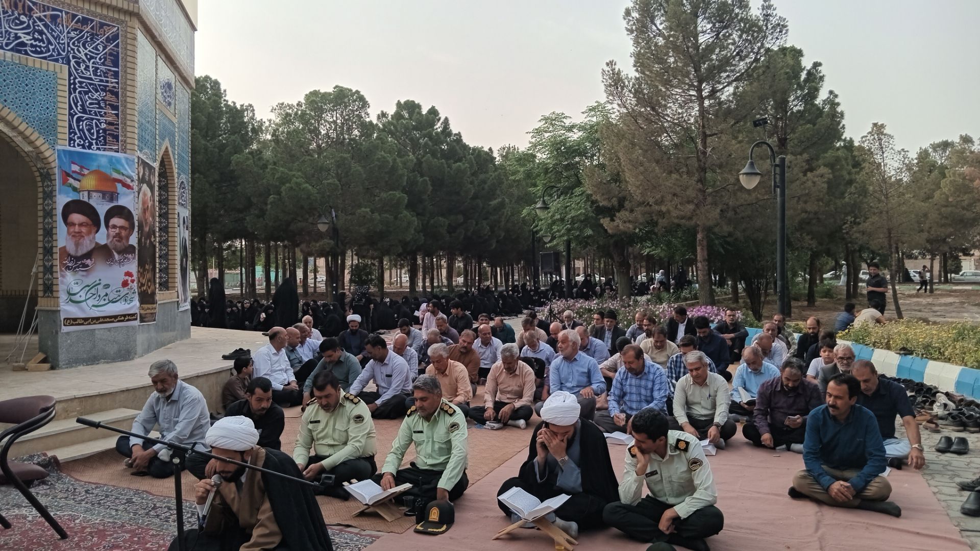 دعای عرفه در گلزار شهدای رشتخوار